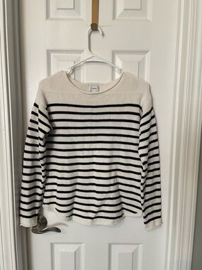 Old Navy black and white striped sweater with a crew neckline